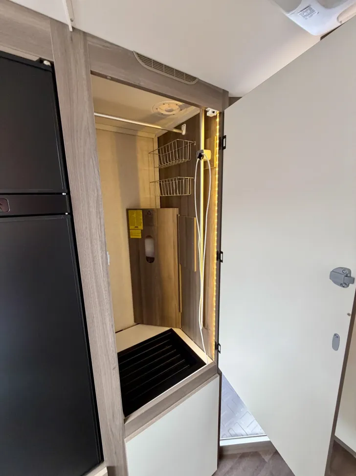 Fahrzeugbild Kabe Estate 600 GDL KS #13
