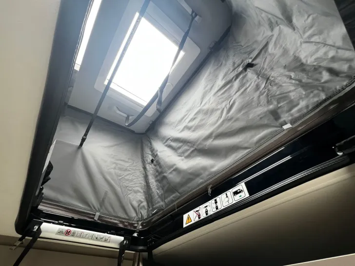 Fahrzeugbild Carado Camper Van CV 540 PRO+Aufstelldach+Markise+LM+ #14