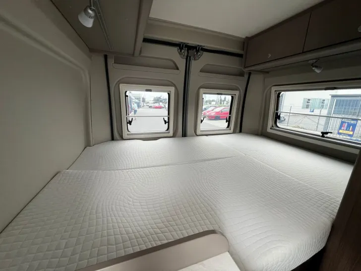 Fahrzeugbild Carado Camper Van CV 540 PRO+Aufstelldach+Markise+LM+ #19