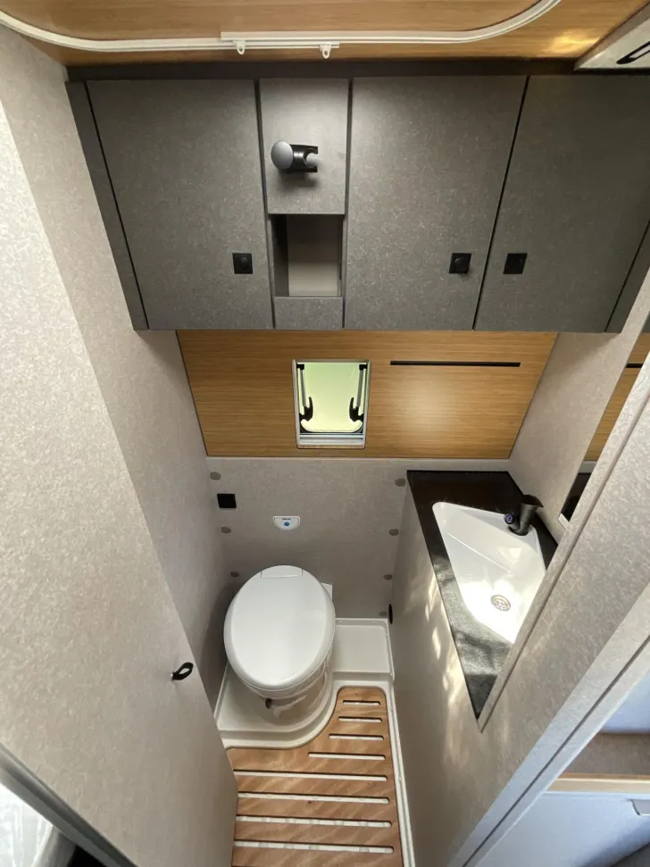 Fahrzeugbild Hymer Redwood 600 Autarkie-Paket, Automatik, AHK #10