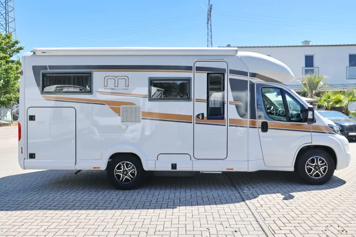 Fahrzeugbild Malibu T 430 LE Touring | FAHRASSISTENZ | AUßENDUSCHE #5