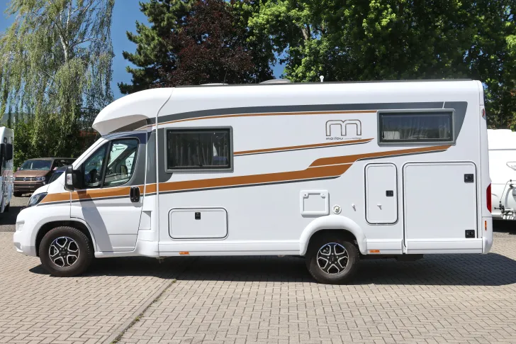 Fahrzeugbild Malibu T 430 LE Touring | FAHRASSISTENZ | AUßENDUSCHE #9