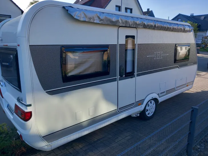Fahrzeugbild Hobby Excellent 540 UL sehr gepflegtes Hallenfahrzeug #1