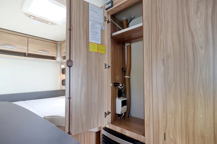 Fahrzeugbild Hymer Eriba Nova Light 442 | MARKISE | MOOVER | TV | SAT #23