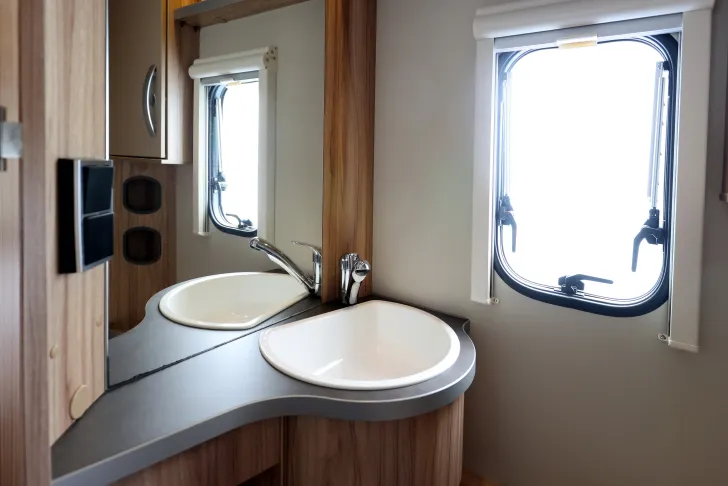 Fahrzeugbild Hymer Eriba Nova Light 442 | MARKISE | MOOVER | TV | SAT #25