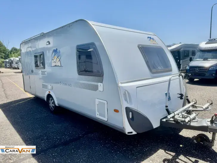 Fahrzeugbild Knaus Südwind 550 FSK #1