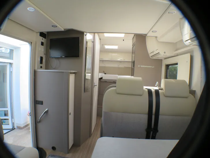 Fahrzeugbild Etrusco T 6900 SB top gepflegt #5