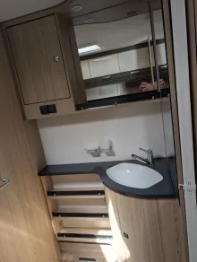 Fahrzeugbild Bürstner Averso 490 TS Gut gepflegt #5