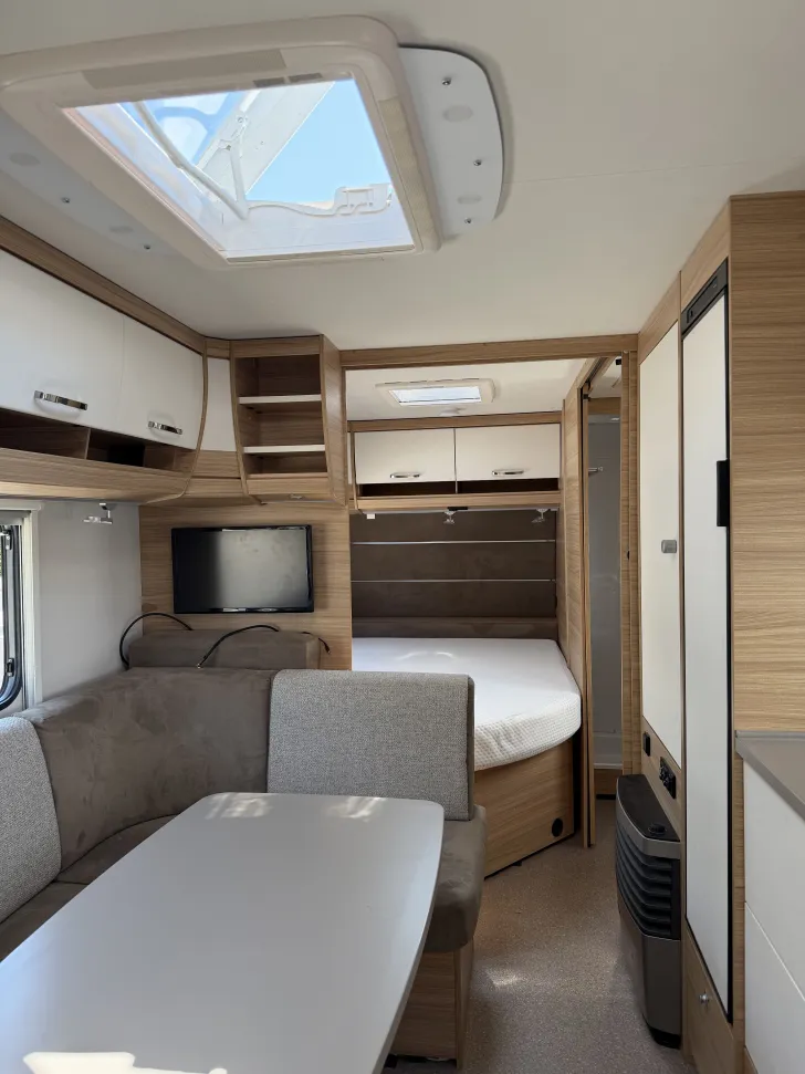 Fahrzeugbild Dethleffs Camper 560 FMK Gut gepflegt #5