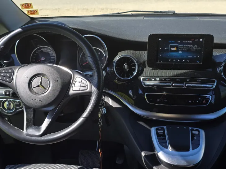Fahrzeugbild Mercedes-Benz Mercedes V-Klasse Poessel CampStar #5