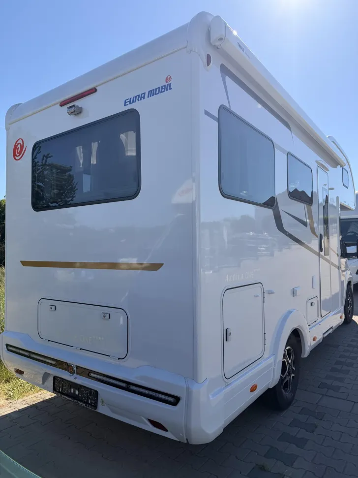Fahrzeugbild Eura Mobil Activa One AO 650 HS EURA Sommer DEAL #5