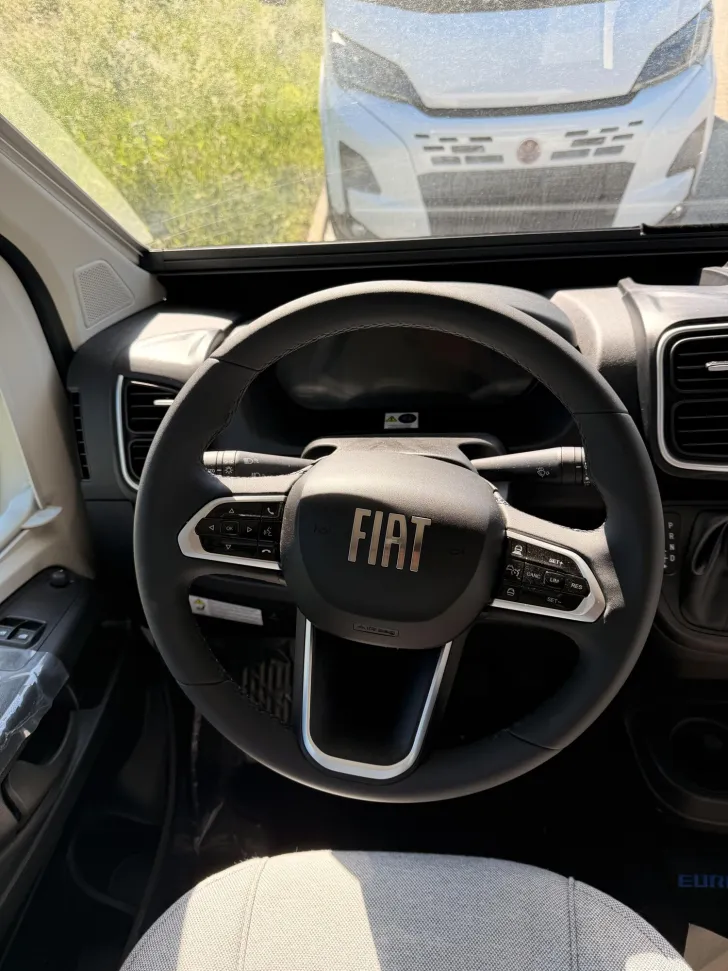 Fahrzeugbild Eura Mobil Activa One AO 650 HS EURA Sommer DEAL #16