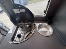 Fahrzeugbild Knaus L!VE WAVE 650 MEG Platinum Selection Rahmenfenster, el. Stufe #13