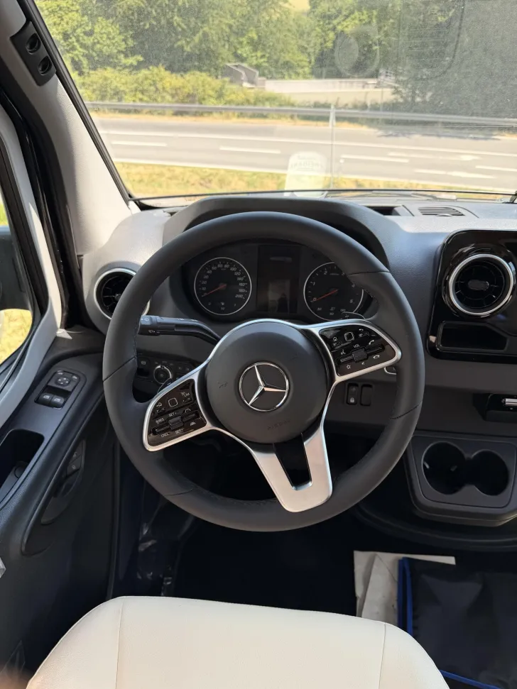 Fahrzeugbild Eura Mobil Profila T PT726EF Summer Deal Tageszulassung #21