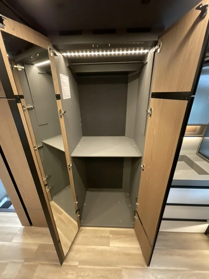 Fahrzeugbild Niesmann + Bischoff Flair 920 #11