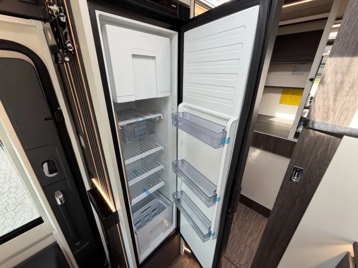 Fahrzeugbild Mobilvetta Kea Kompakt 55, Matic, Solar, Lithium, Markise #17