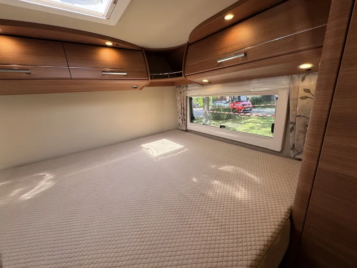 Fahrzeugbild Carthago chic c-line 4.2 Hubstütz-Luftfahrw-Standklima #44