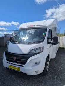 Fahrzeugbild Pilote Pacific P740GJ Essentiel 148 PS / Schalter G9094 #1
