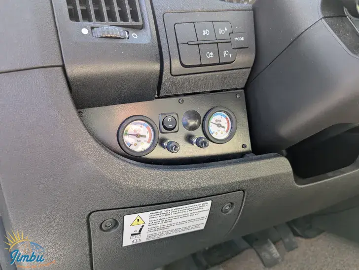 Fahrzeugbild Pilote Pacific P740GJ Essentiel 148 PS / Schalter G9094 #7