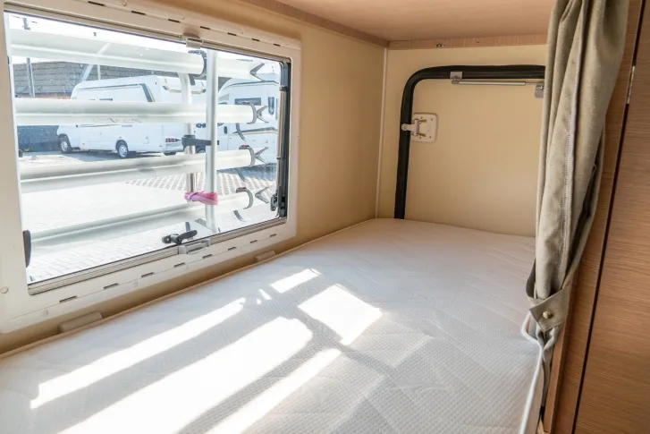 Fahrzeugbild Forster A 699 VB *7Personen*Navi*Markise*Ventilator*TV* #17