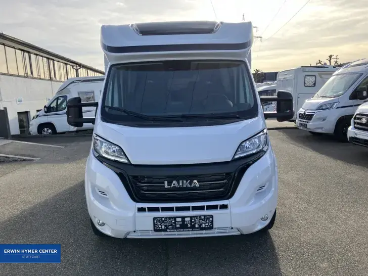 Fahrzeugbild Laika Kosmo L 319 #2