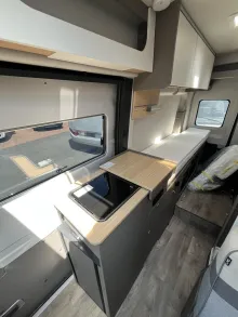 Fahrzeugbild LMC Innovan Ford 592 #9