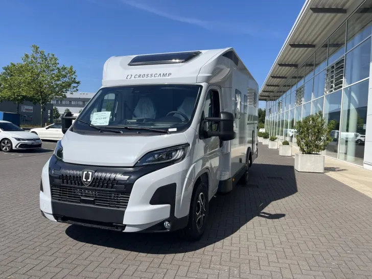 Fahrzeugbild Crosscamp EXPDN 7.4 E Peugeot #3