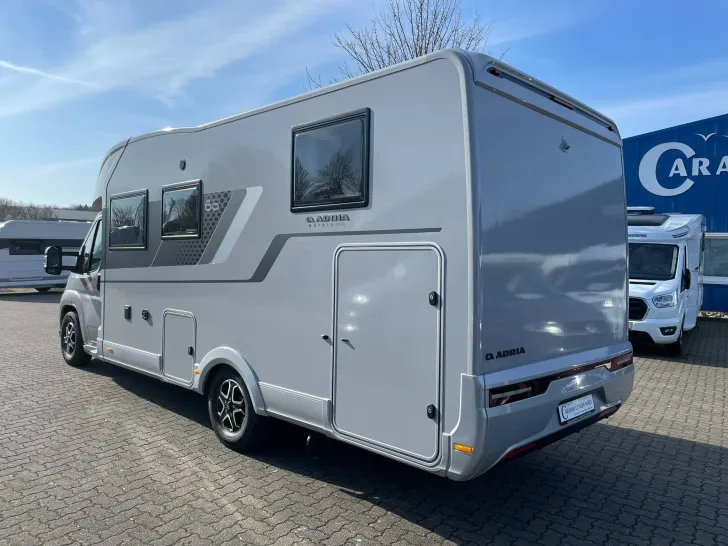 Fahrzeugbild Adria Matrix 60Y Jubilee 670 SL MJ 2026 #7