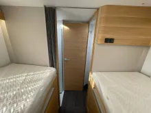 Fahrzeugbild Adria Matrix 60Y Jubilee 670 SL MJ 2026 #34