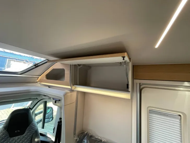 Fahrzeugbild Adria Matrix 60Y Jubilee 670 SL MJ 2026 #43