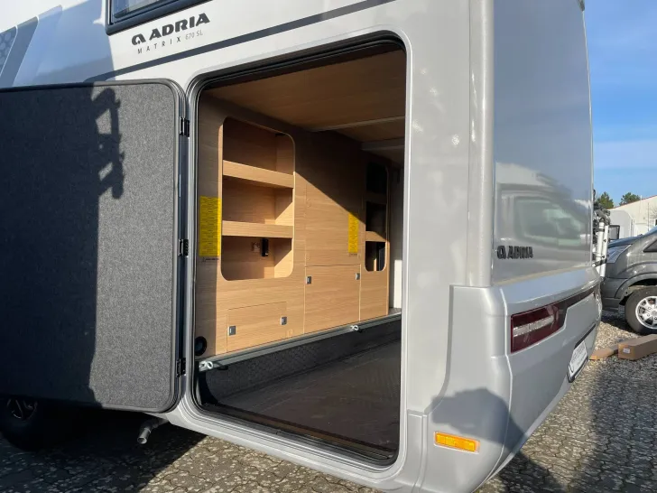Fahrzeugbild Adria Matrix 60Y Jubilee 670 SL MJ 2026 #48