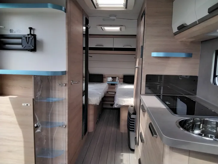 Fahrzeugbild Knaus Südwind 540 UE Black Selection Modell 2026 #8