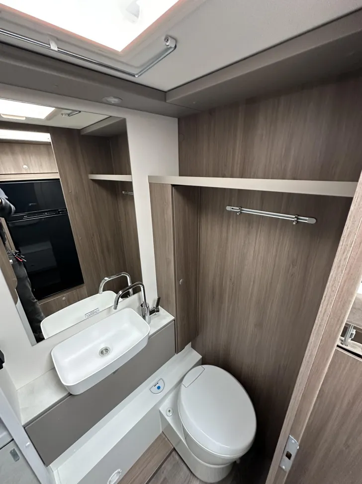 Fahrzeugbild Carado pro A 464 YOUNG CAMPER #14