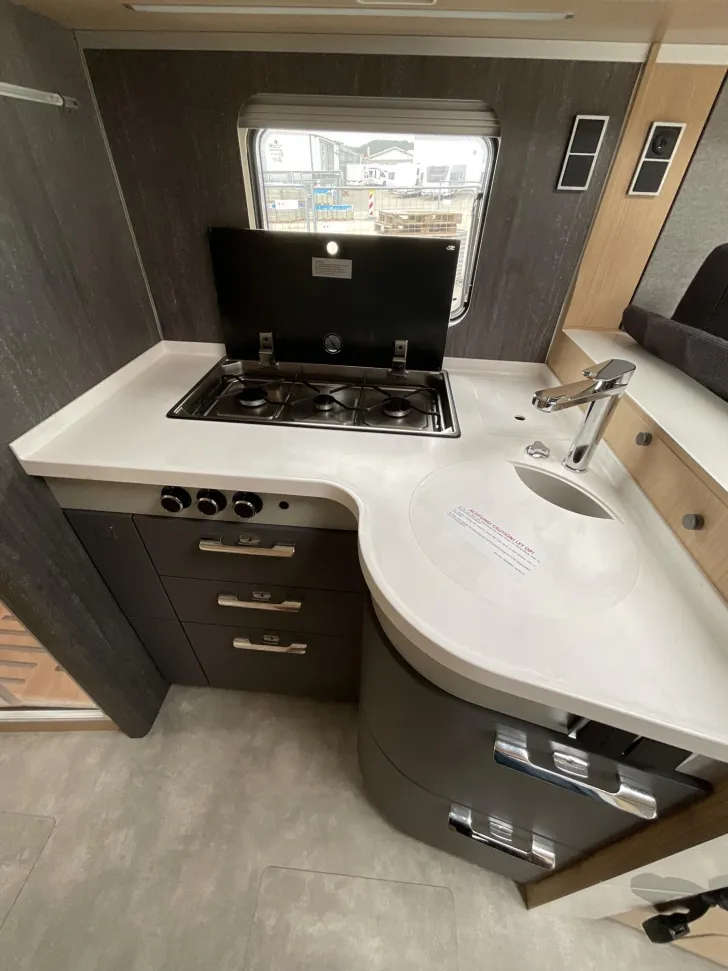 Fahrzeugbild Hymer B-Klasse ML I BlackLine 780 YOUNG CAMPER #12