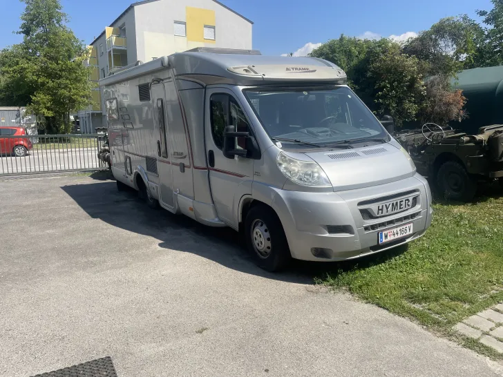 Fahrzeugbild Hymer Tramp 664 SL Gut gepflegt wenig KM #1