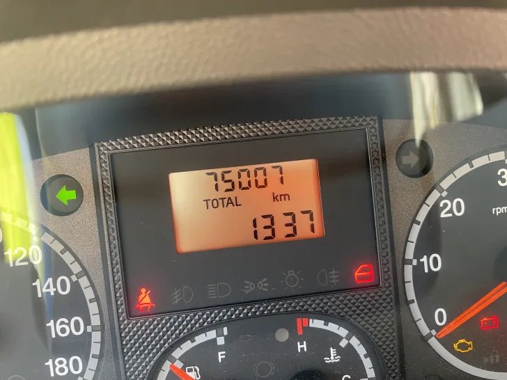 Fahrzeugbild Hymer Tramp 664 SL Gut gepflegt wenig KM #7