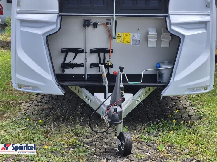Fahrzeugbild Knaus Sport 450 FU *1800kg*Duschausbau* #16