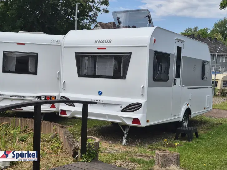 Fahrzeugbild Knaus Sport 450 FU *1800kg*Duschausbau* #3