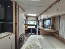 Fahrzeugbild Knaus Sport 450 FU *1800kg*Duschausbau* #5