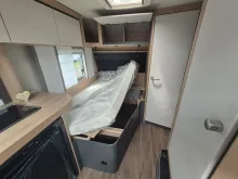Fahrzeugbild Knaus Sport 450 FU *1800kg*Duschausbau* #10