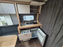 Fahrzeugbild Knaus Sport 450 FU *1800kg*Duschausbau* #12