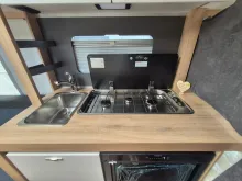 Fahrzeugbild Knaus Sport 450 FU *1800kg*Duschausbau* #24