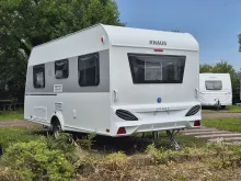 Fahrzeugbild Knaus Sport 450 FU 1800kg* Duschausbau*Cool Grey #22