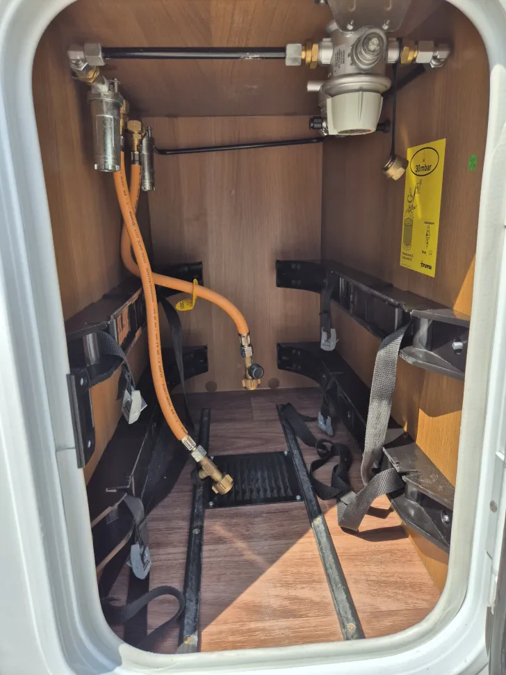 Fahrzeugbild Knaus VAN I 650 MEG #37
