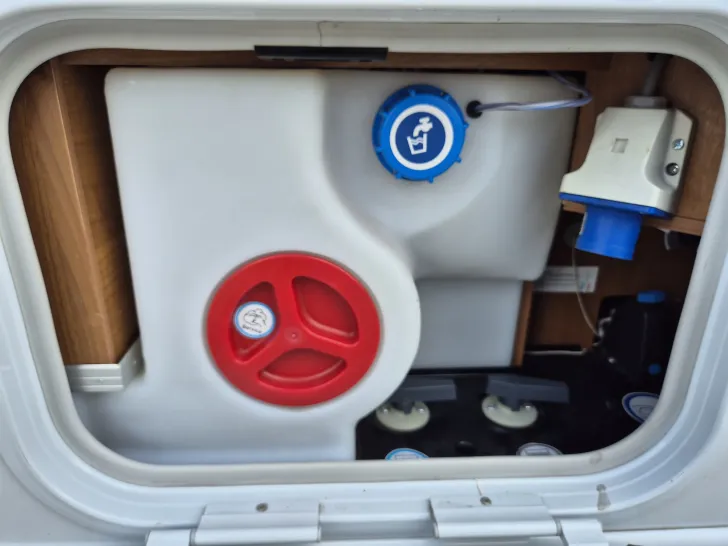 Fahrzeugbild Knaus VAN I 650 MEG #40
