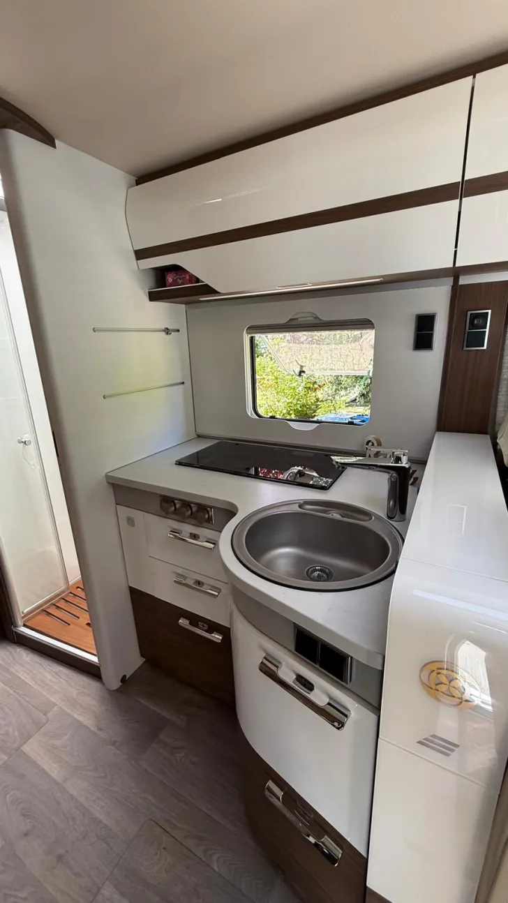 Fahrzeugbild Hymer B-Klasse ML B-ML I 780 BlackLine gut gepflegt #4