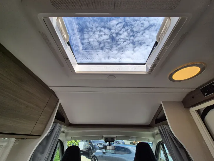 Fahrzeugbild Carado V337 *Automatik*Panorama-Haube* #35