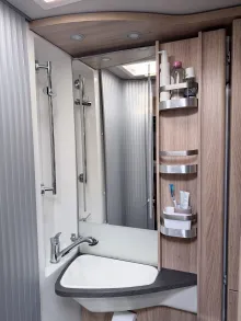 Fahrzeugbild Knaus Sky TI 650 MEG Platinum Selection ab 09/2026 #8