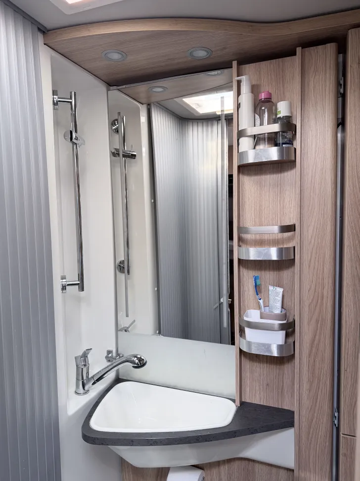 Fahrzeugbild Knaus Sky TI 650 MEG Platinum Selection ab 09/2026 #8