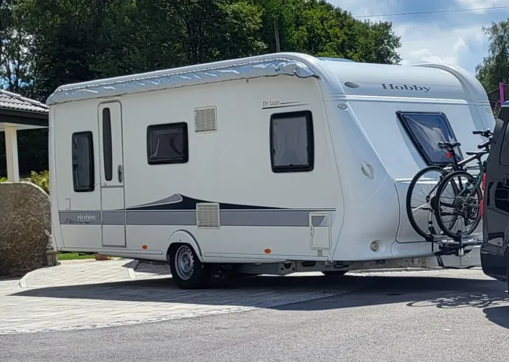 Fahrzeugbild Hobby De Luxe 540 KMFe Sehr guter Zustand! #1